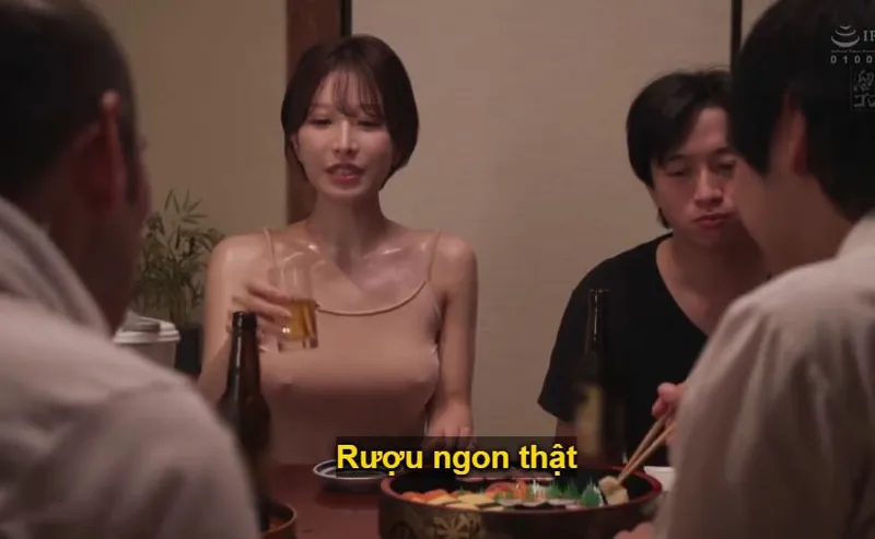 Người vợ gạ quan hệ cả gia đình anh xã vì chồng yêu dẫn về quê rồi bỏ bê nứng lồn sml